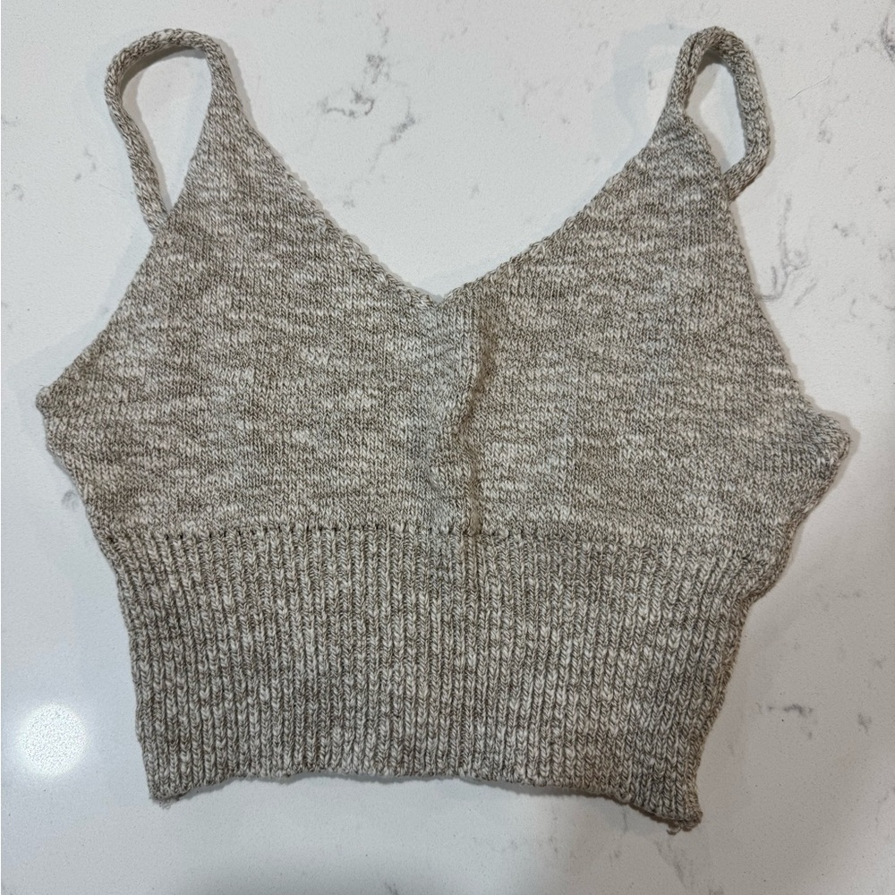 Debut Gray Knit Crop Top